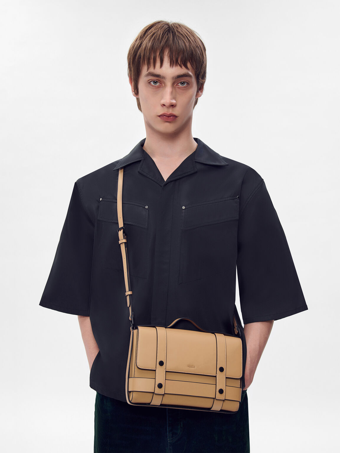 Connor Sling Bag, 