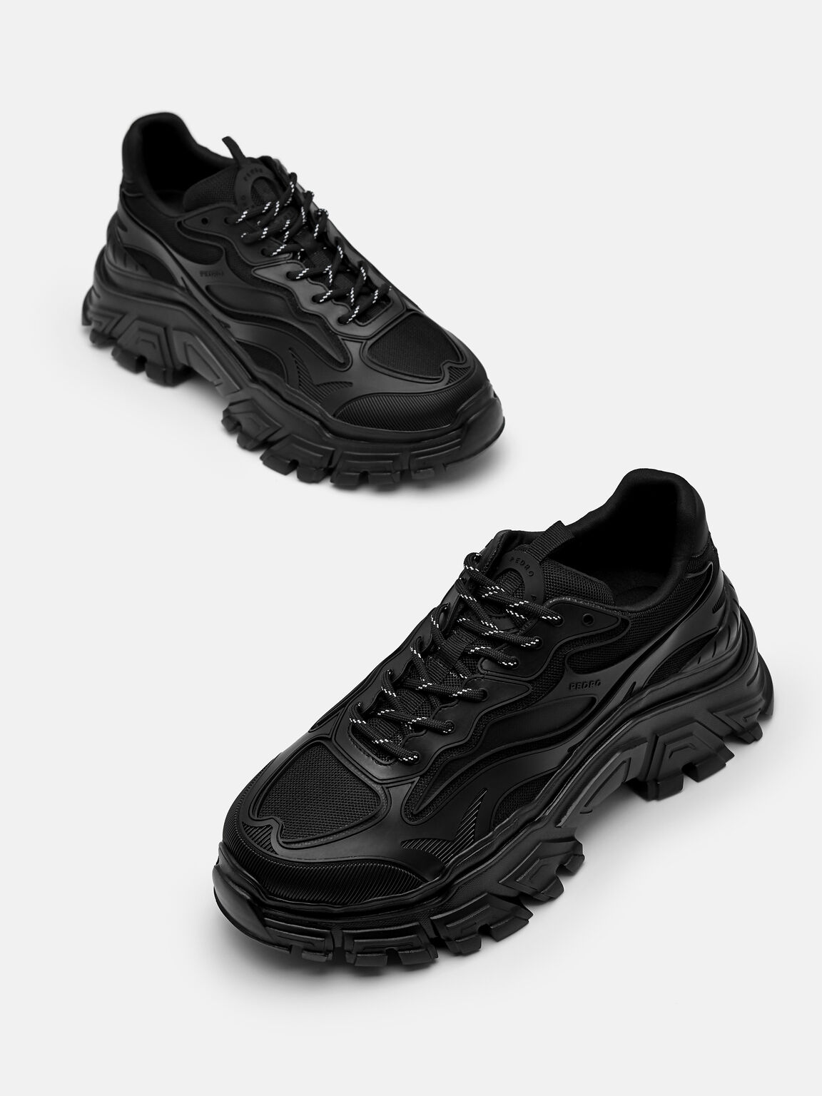 Sepatu kets Summit, 