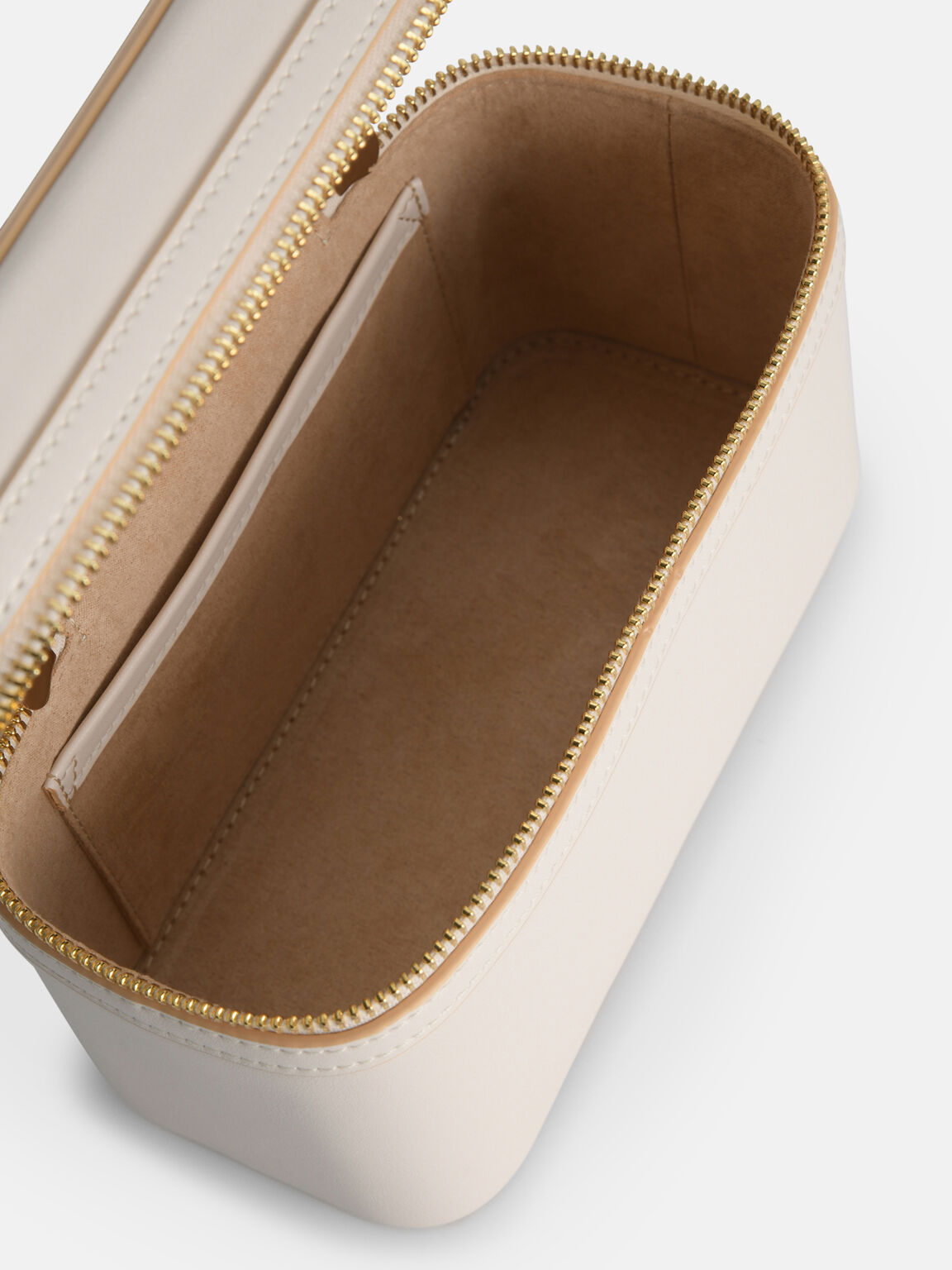 Ari Boxy Shoulder Bag, Multi