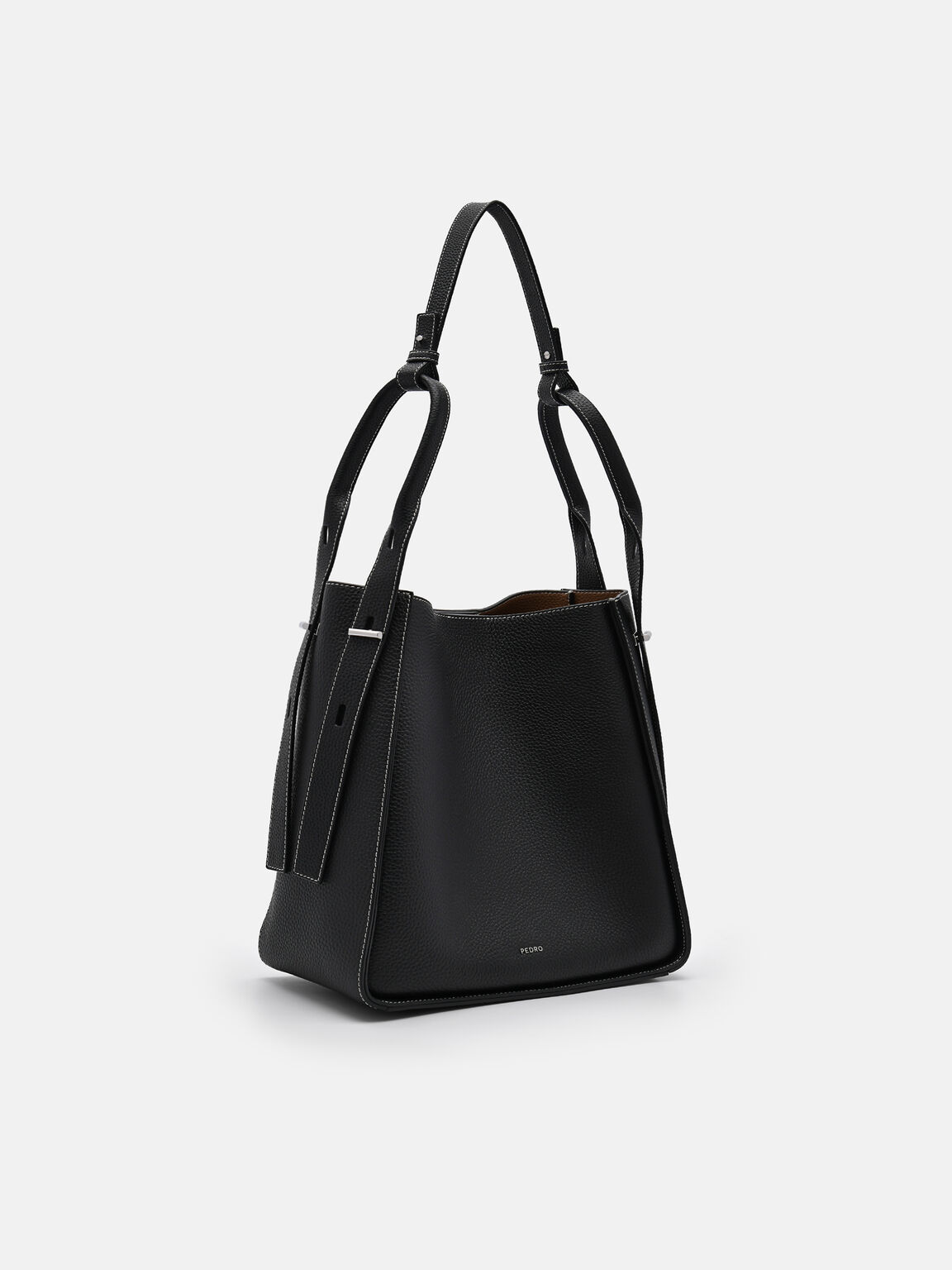 Demi Tas Hobo, 