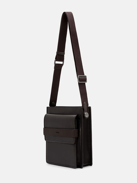 Tas Selempang Kotak, 