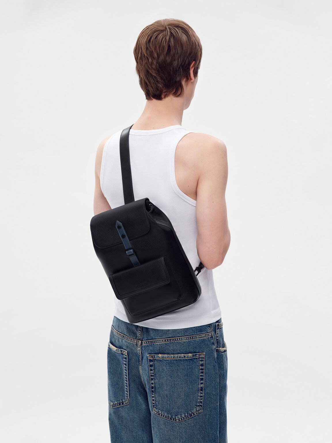 Jones Sling Pouch, Black
