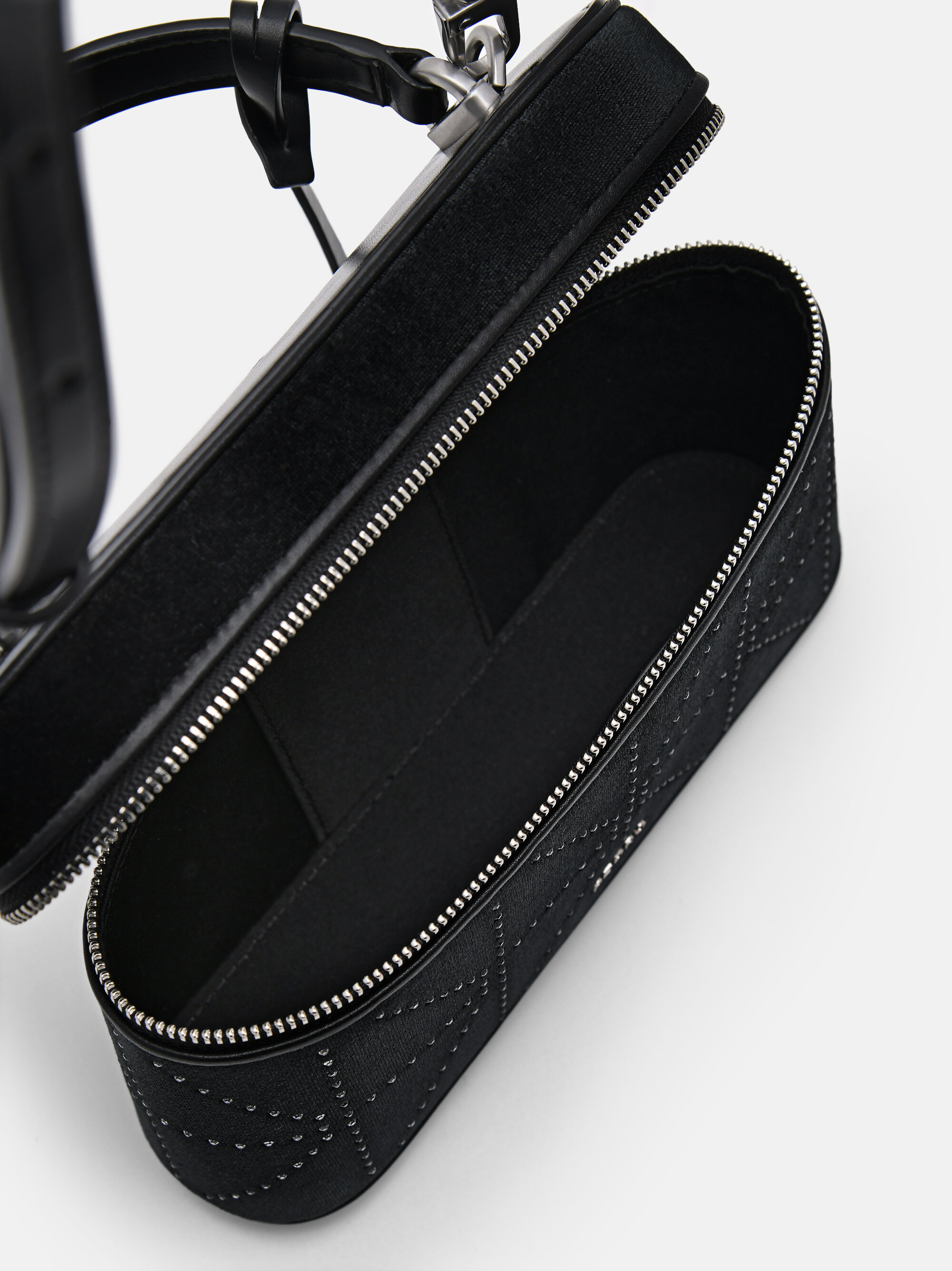 PEDRO☆国内未発売 Ari Shoulder Bag in Pixel Ari Boxy Shoulder Bag – PEDRO