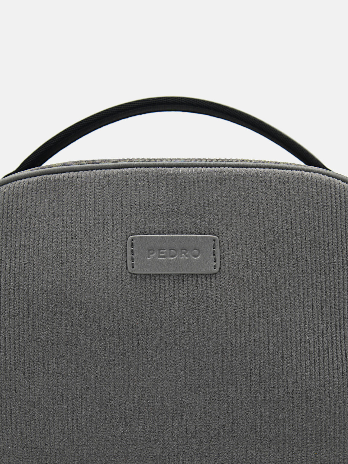 Tas Selempang Bertekstur, 