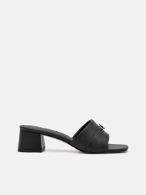 Hitam