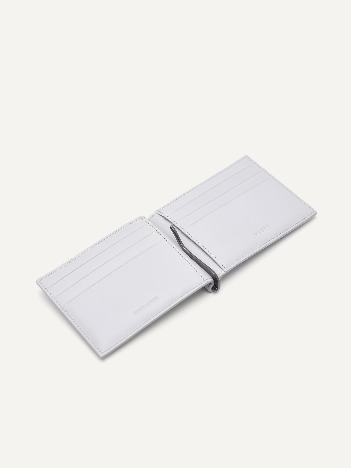 Tempat Kartu Bi-Fold Kulit Oliver dengan Klip Uang, 