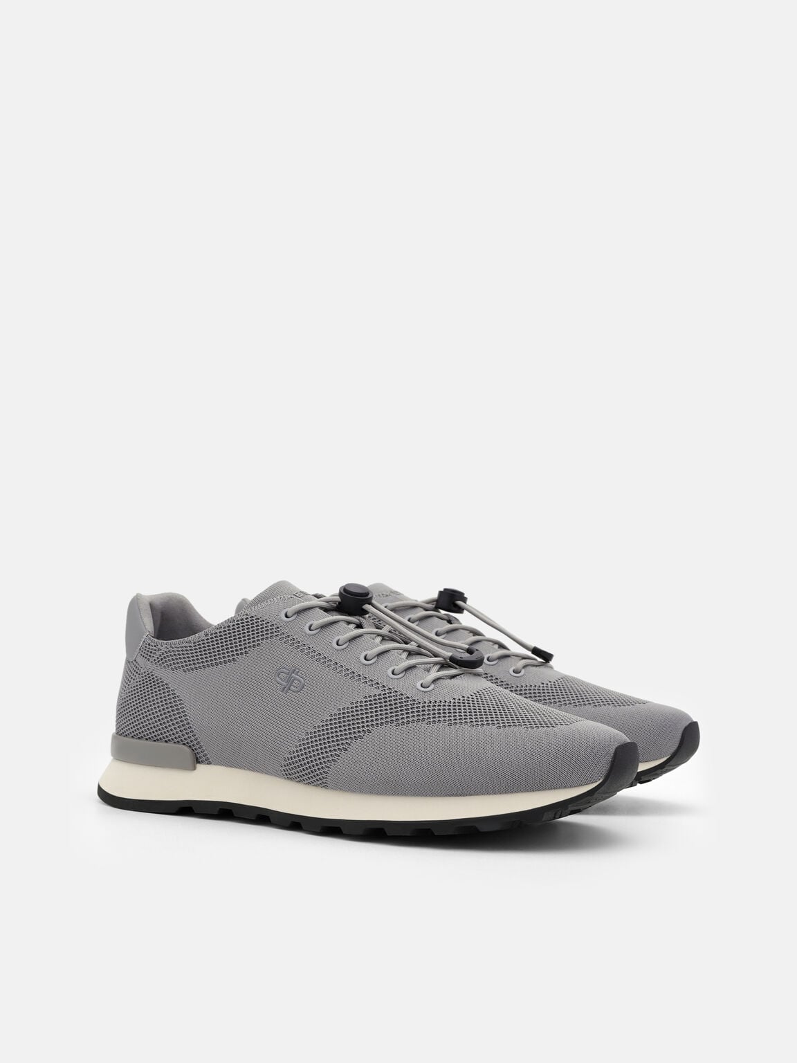 Sepatu Sneakers Rajut Track, 