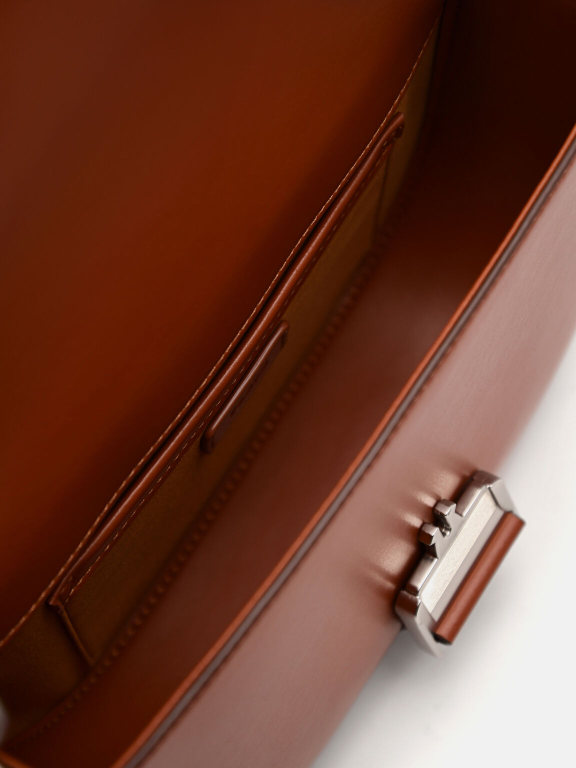 Kane Sling Bag, Cognac