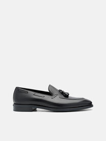 Hitam