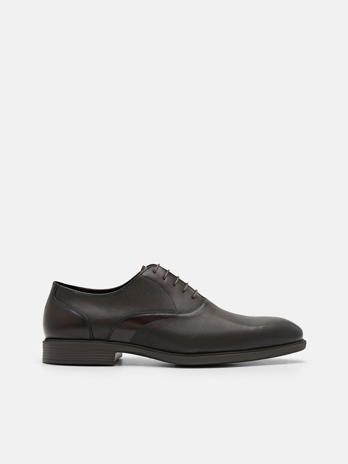 Altitude Lightweight Leather Oxford Shoes, 