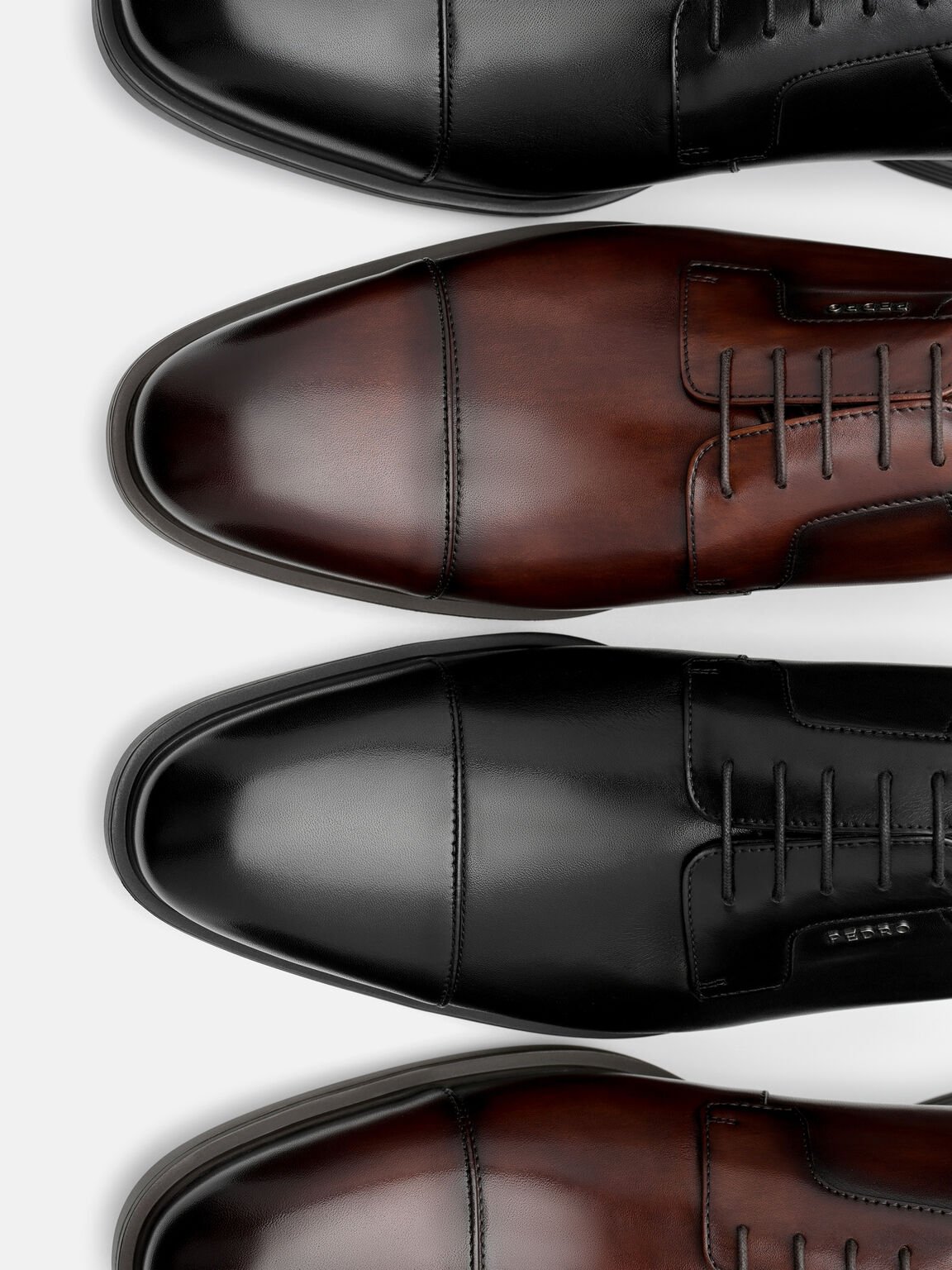 Sepatu Derby Kulit Ringan Altitude, 