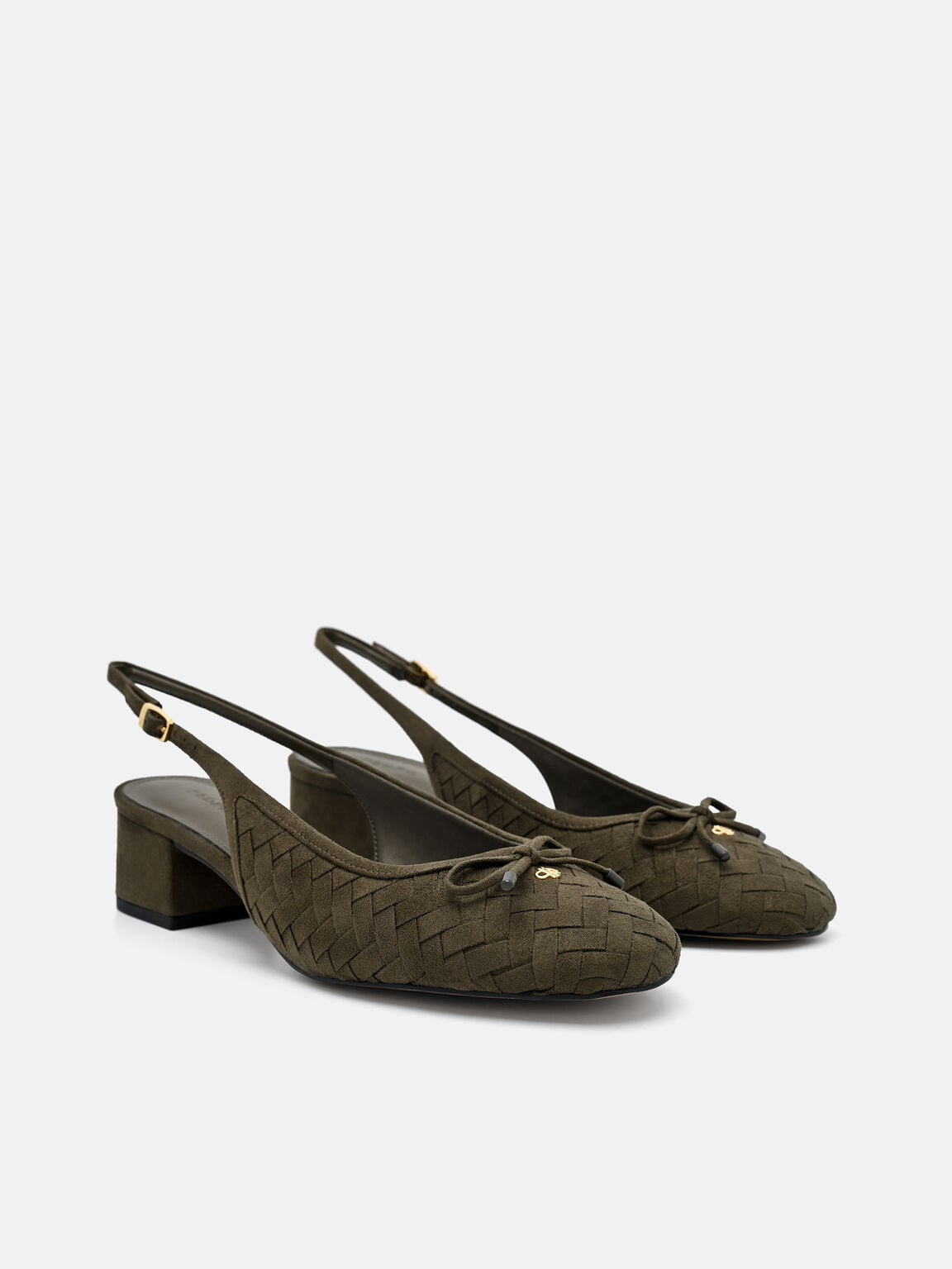 Sepatu Pumps Mary Jane Anyaman Anna, 