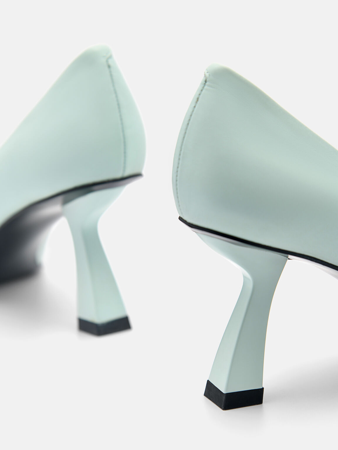 Pumps Kulit Amelie, 