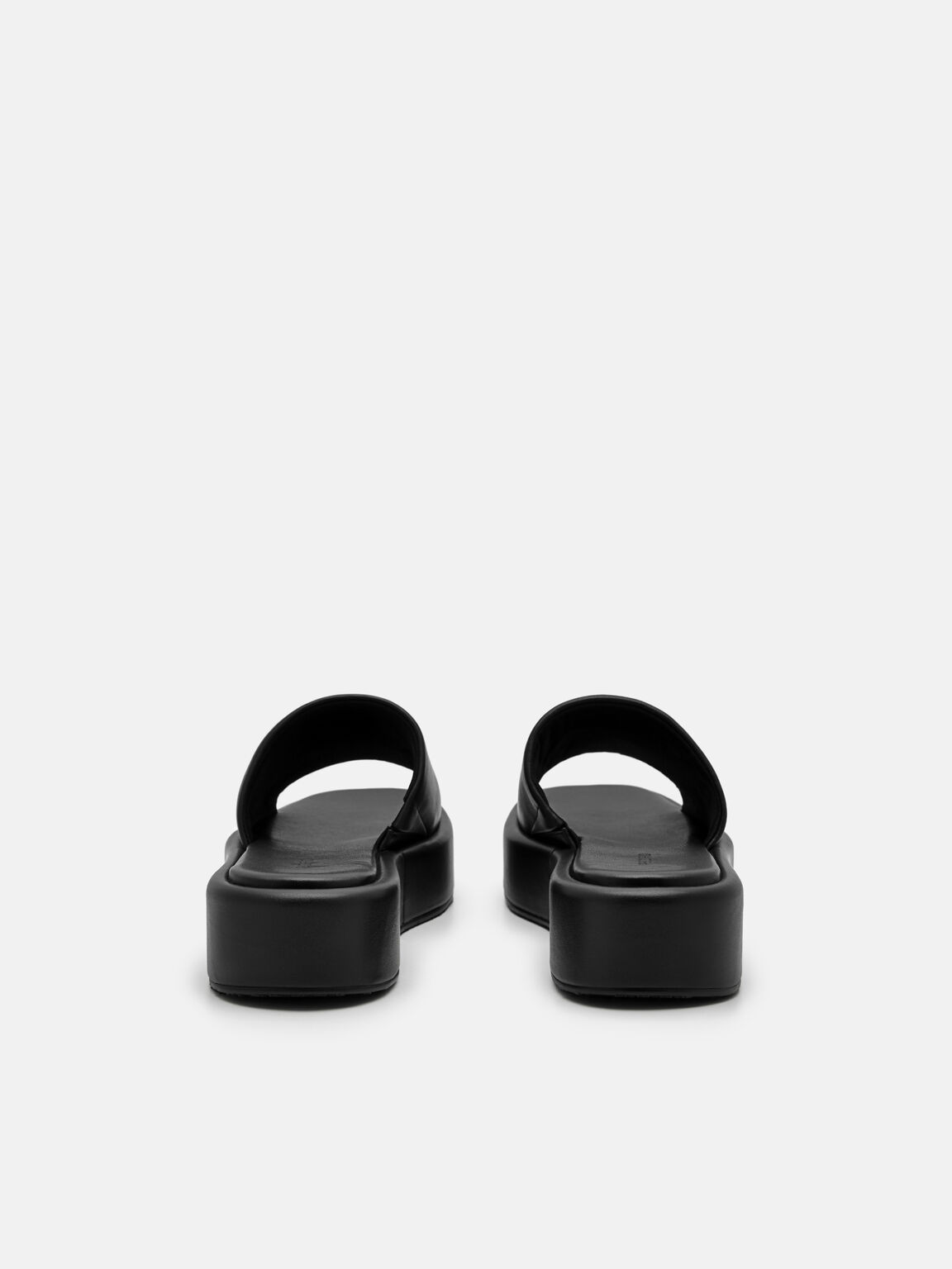 Sandal Wedge Kulit PEDRO Icon, 