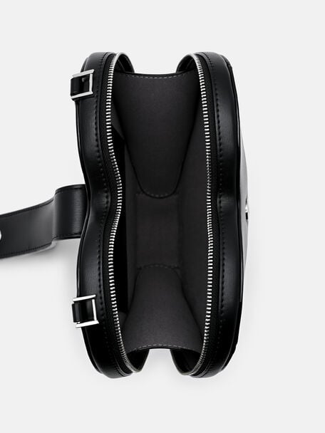 Tas Selempang Heart, , hi-res