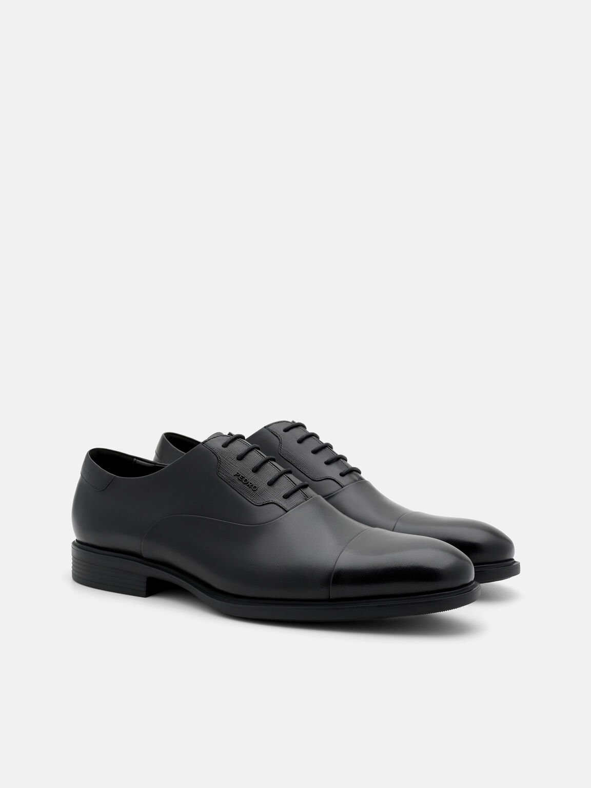 Sepatu Oxford Cap-Toe Kulit Altitude, 