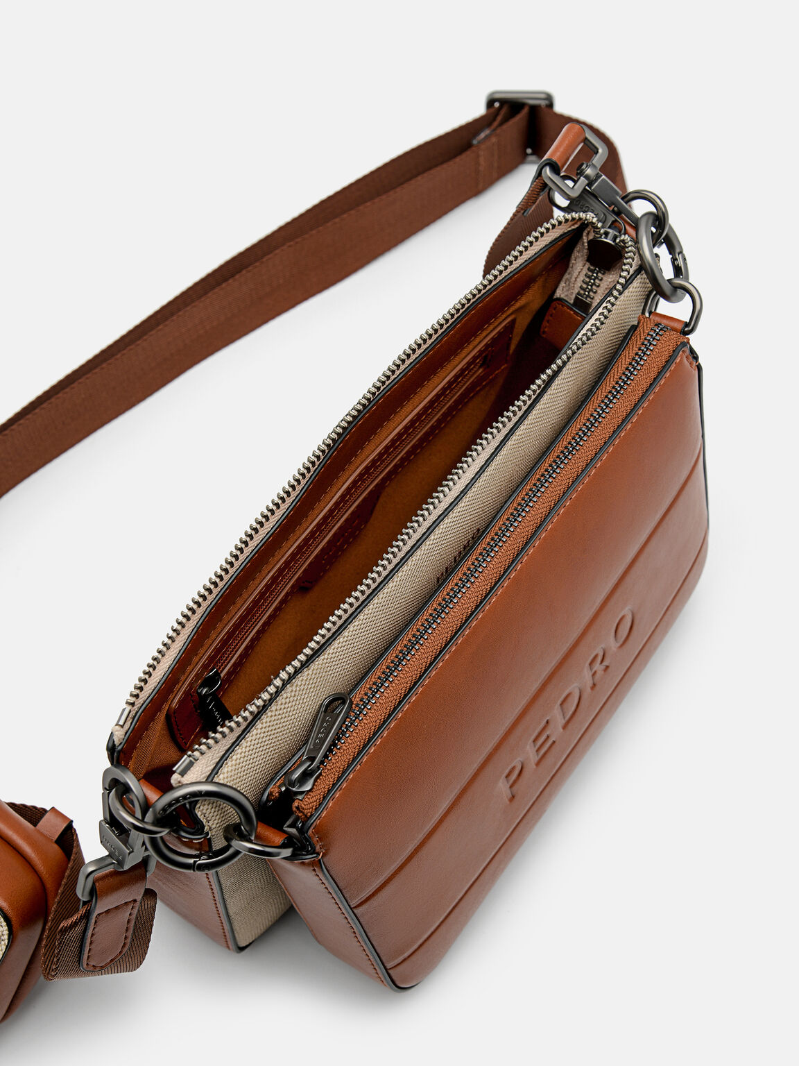 Tas Selempang Frank, 