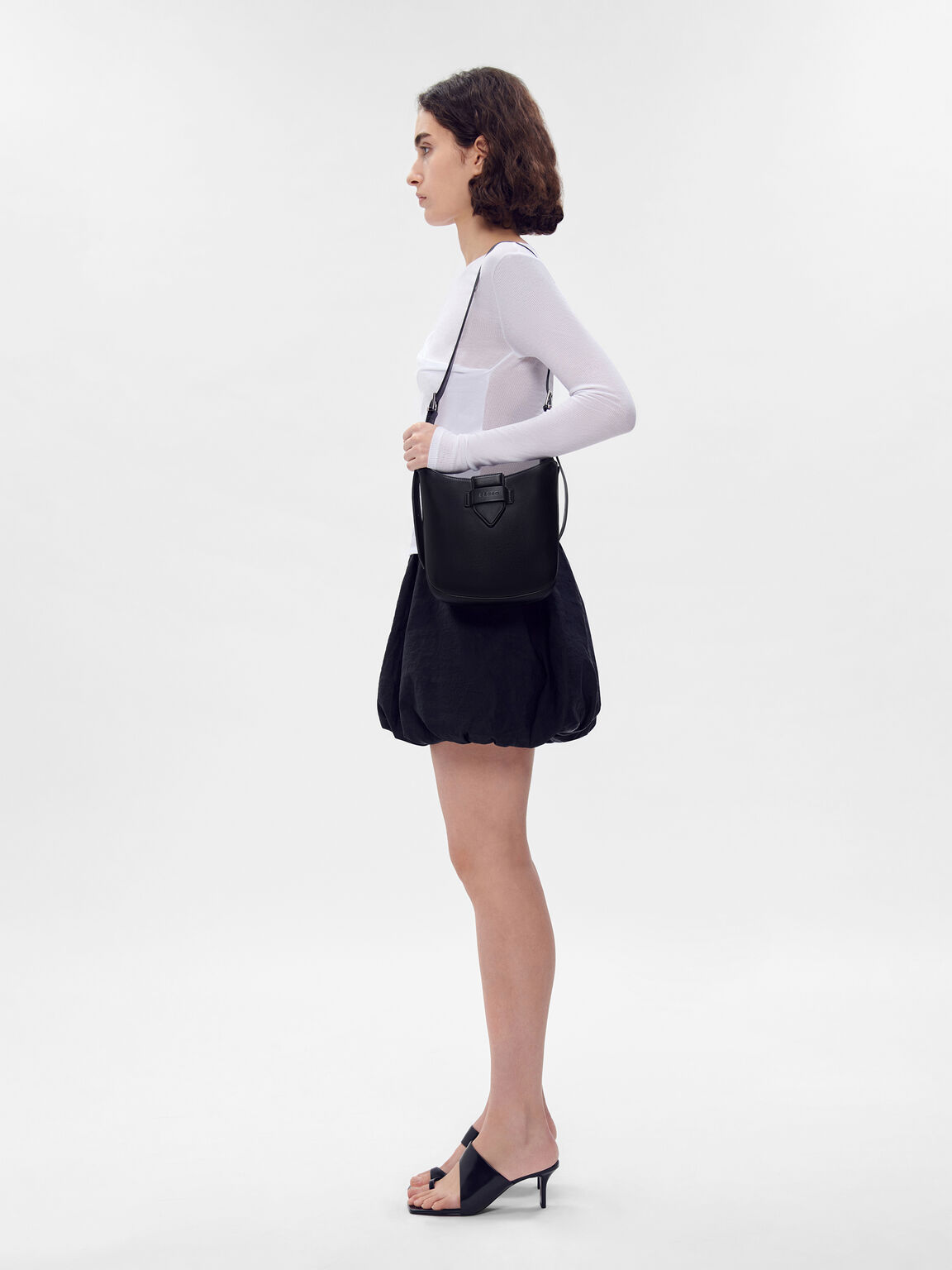 Fadia Shoulder Bag, 