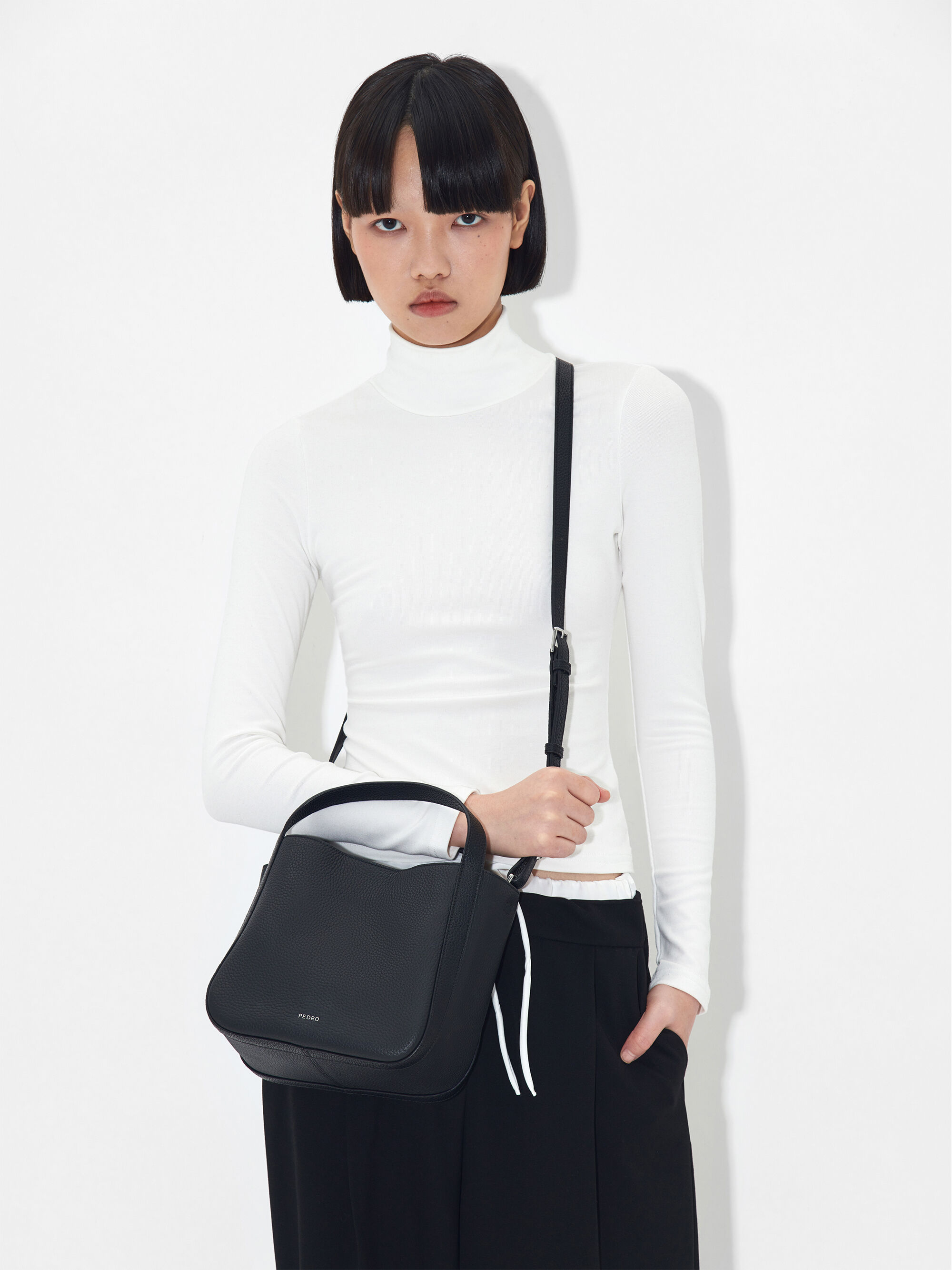 Dana Bucket Bag - Black - PEDRO ID