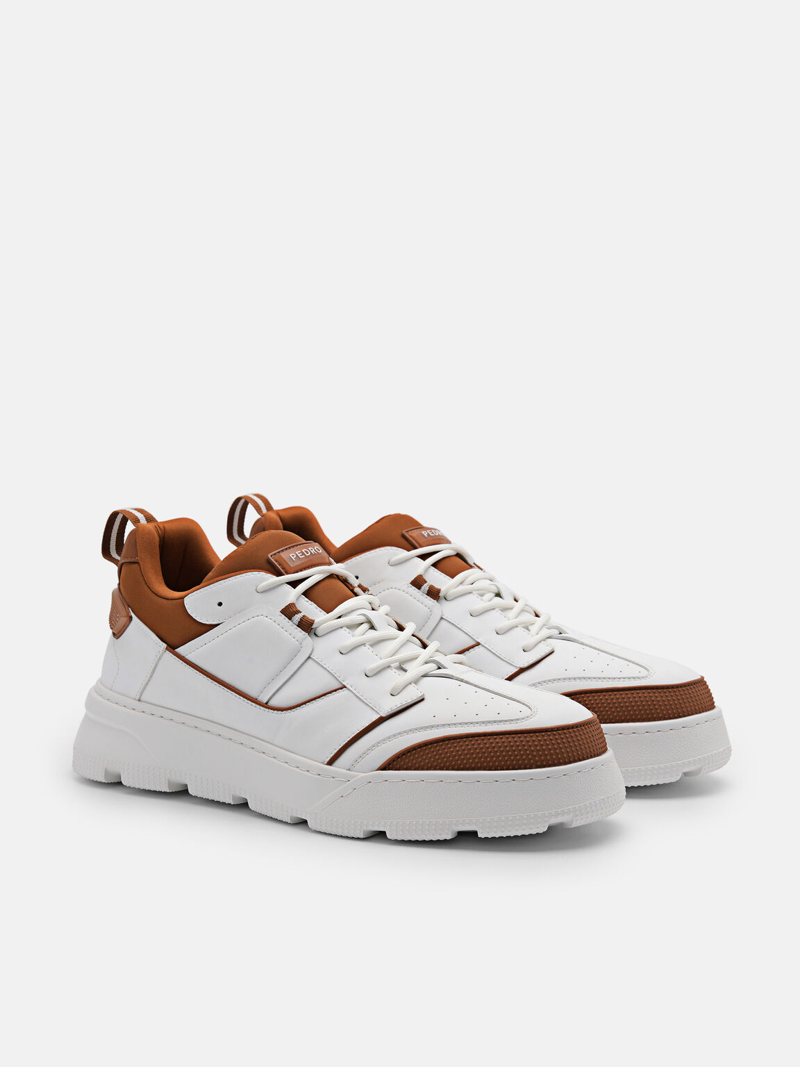 Sepatu Olahraga Pria Arc, 