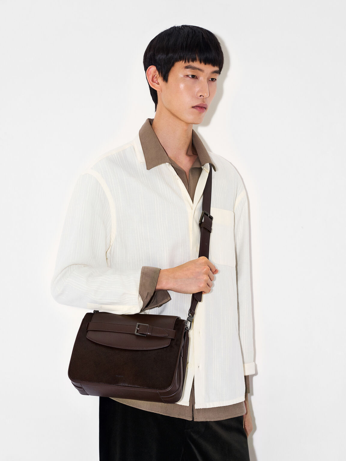 Tas Selempang Kulit Noah, , hi-res