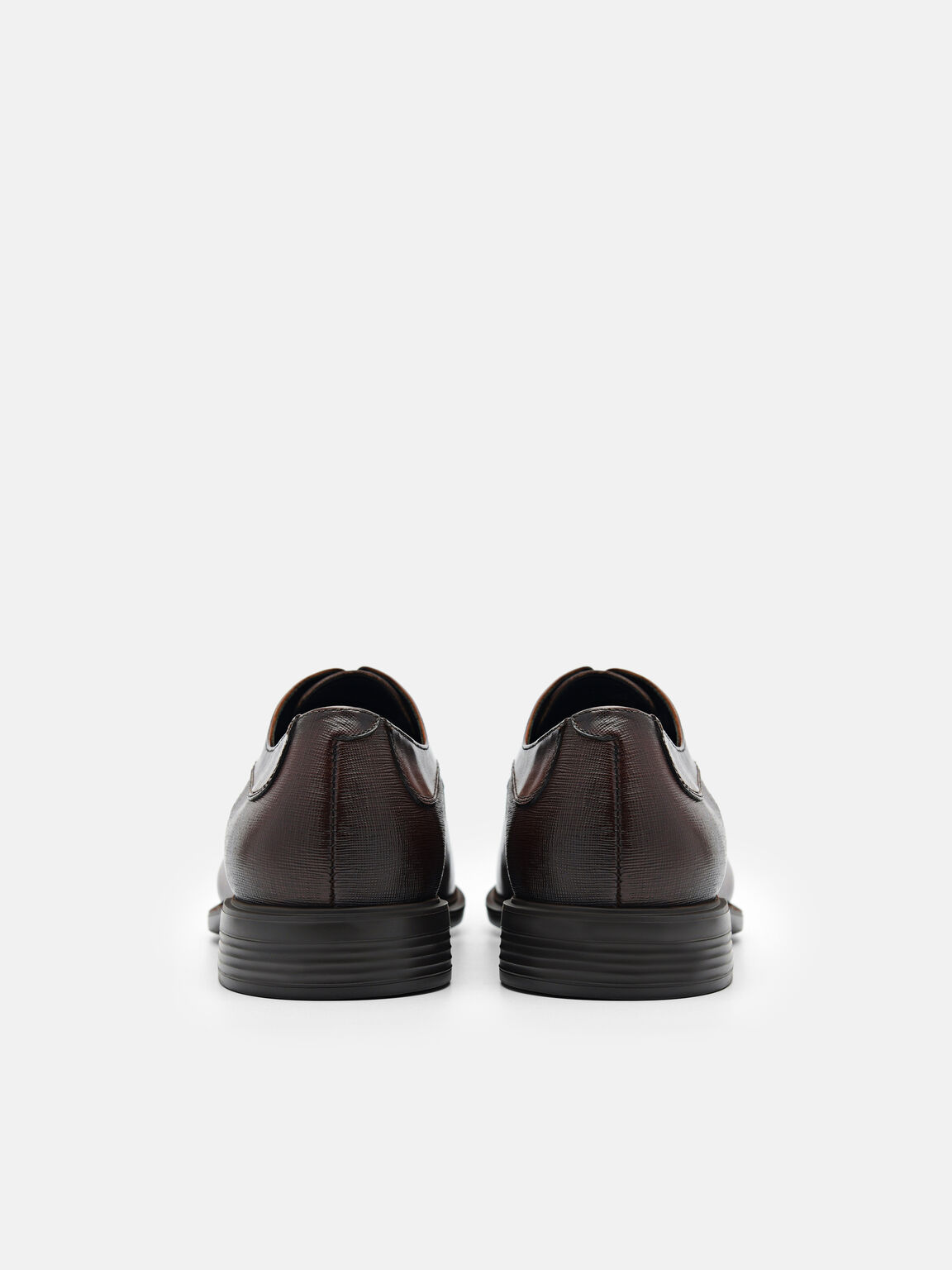 Altitude Lightweight Saffiano Leather Oxford Shoes, 