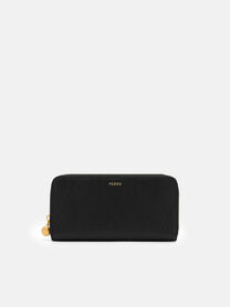 Hitam