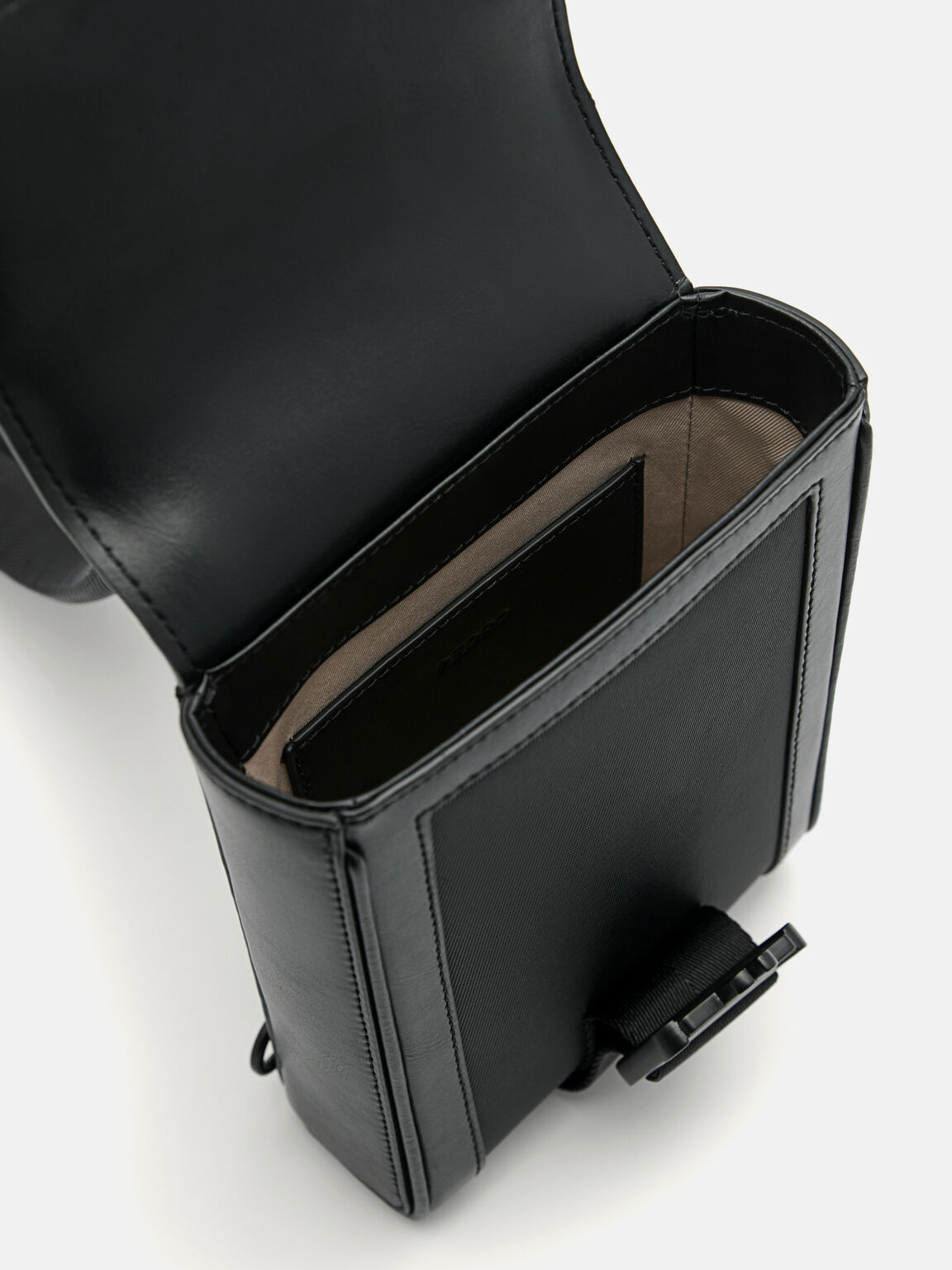 Track Sling Bag, Black