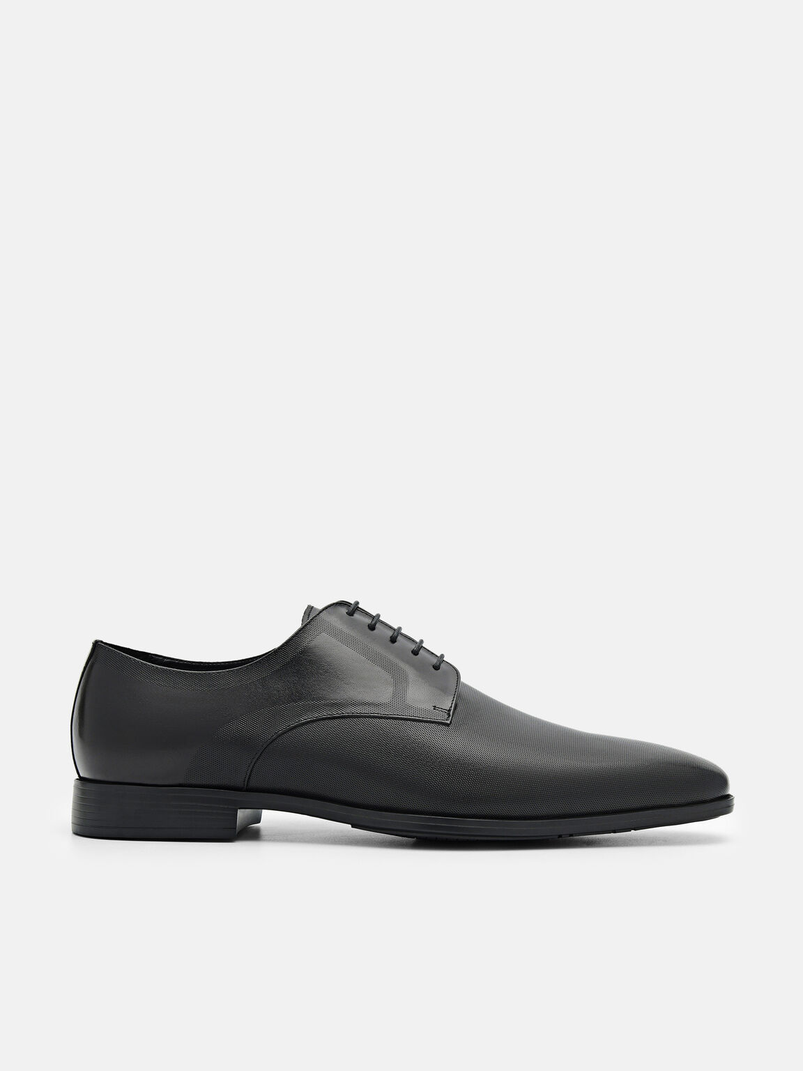 Altitude Lightweight Embossed Leather Derby Shoes, Black, hi-res