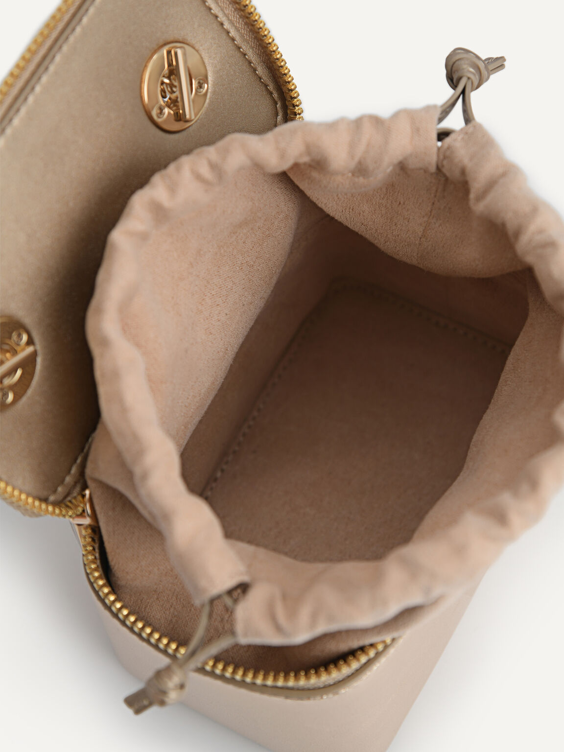 Tas Vanity Mini Ari Kulit, 