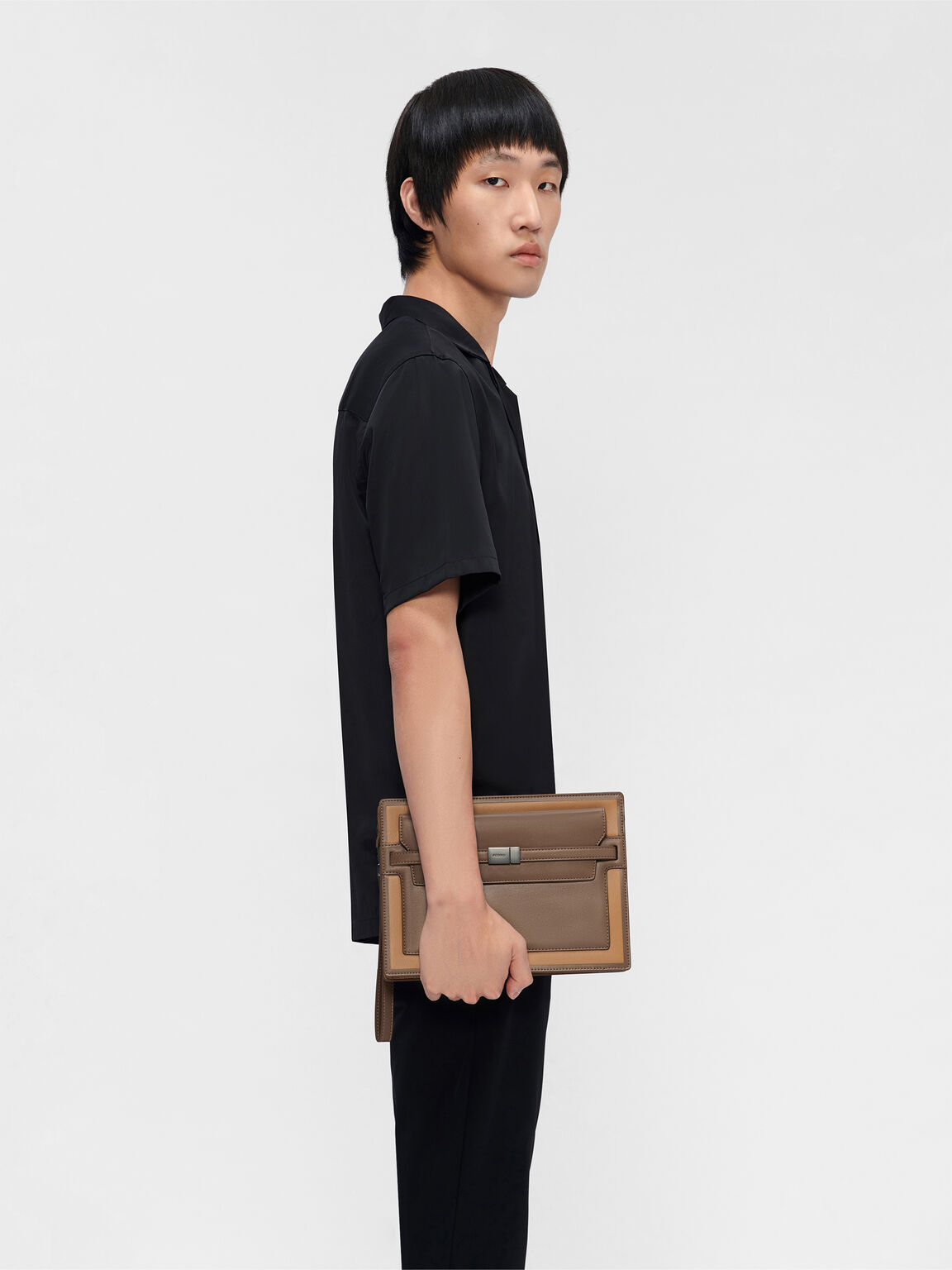 Tas Clutch Hopper, 