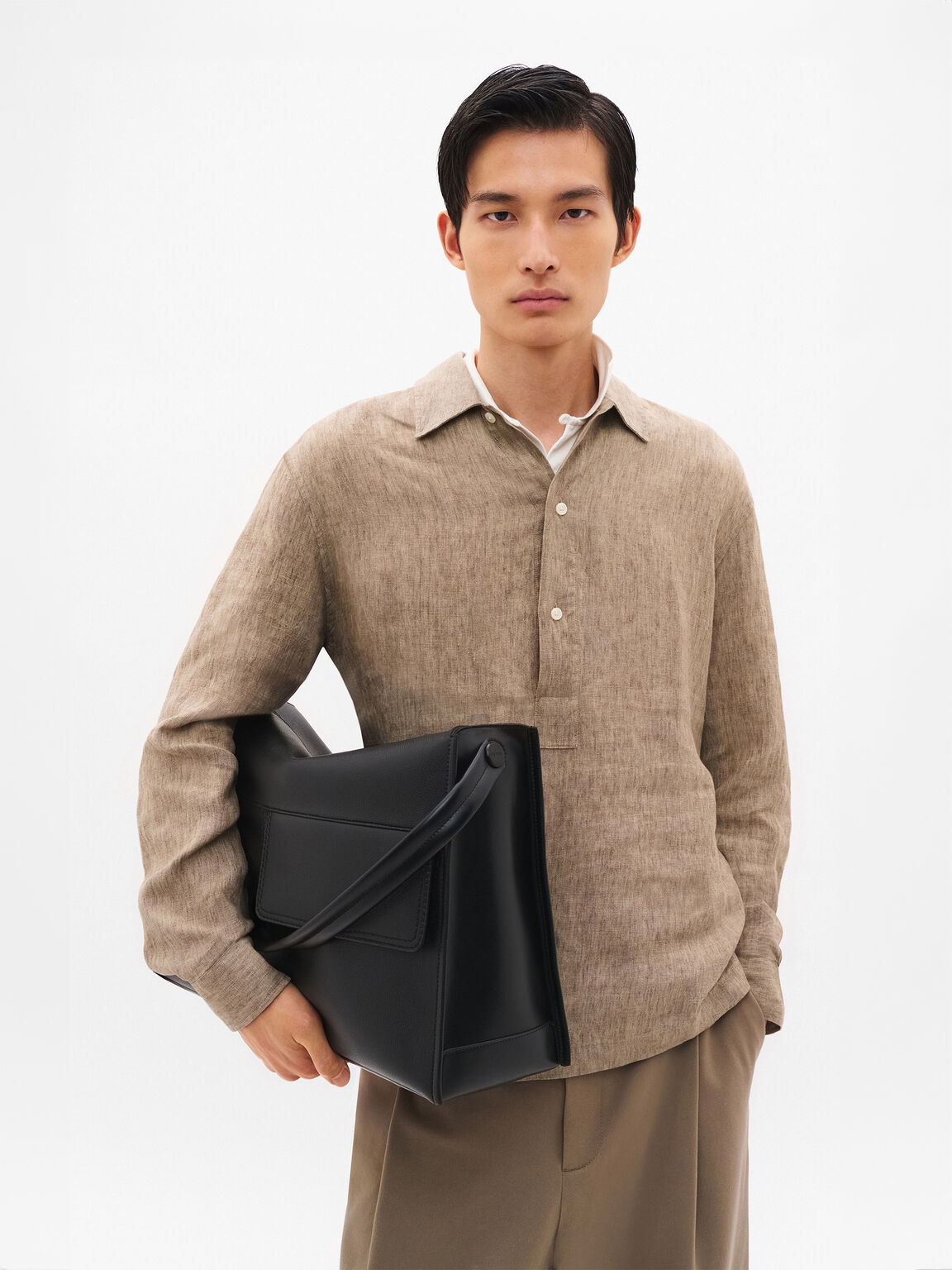 Tas Selempang Slouch, 