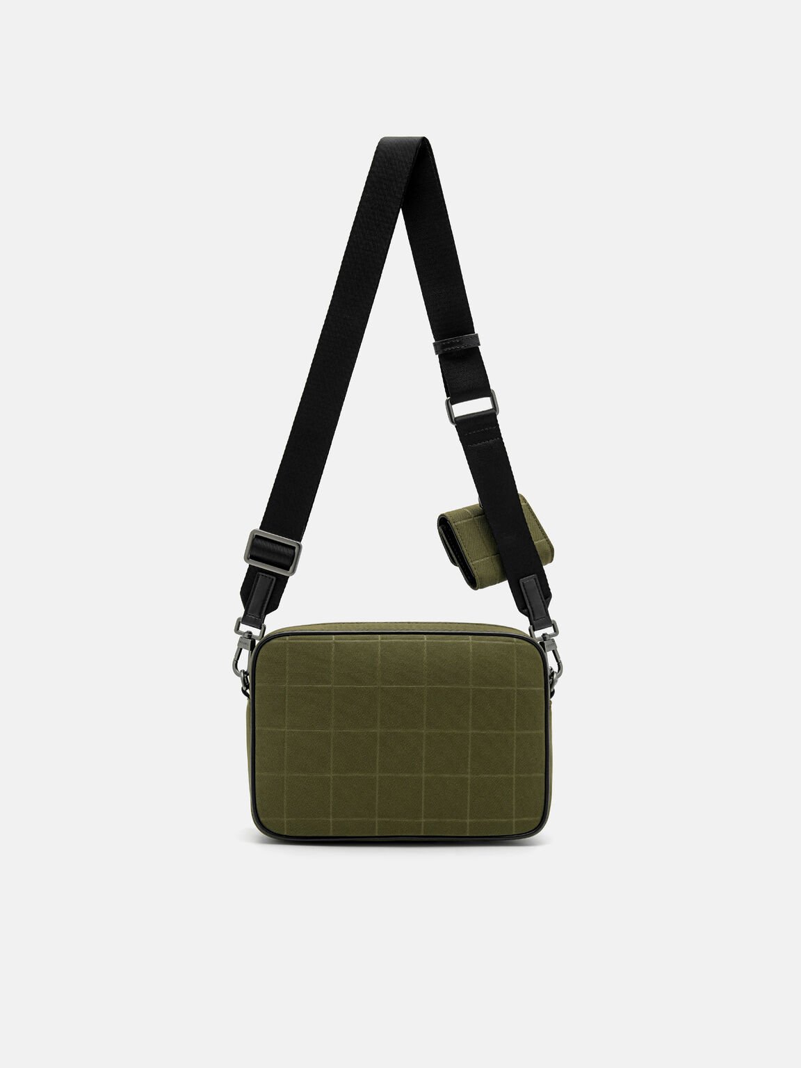 Tas Selempang Kompak Model Ramping, 