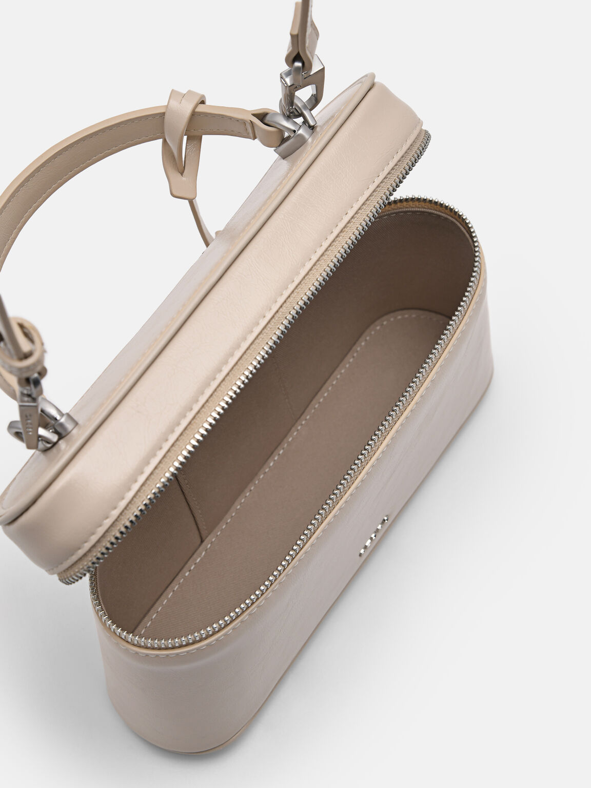Ari Shoulder Bag, 