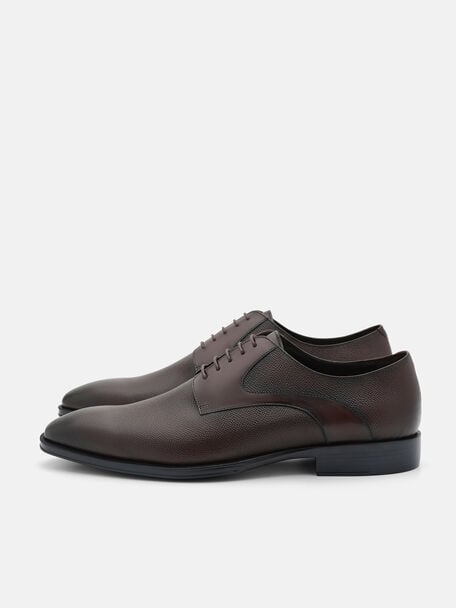 Sepatu Derby Kulit Saffiano, 