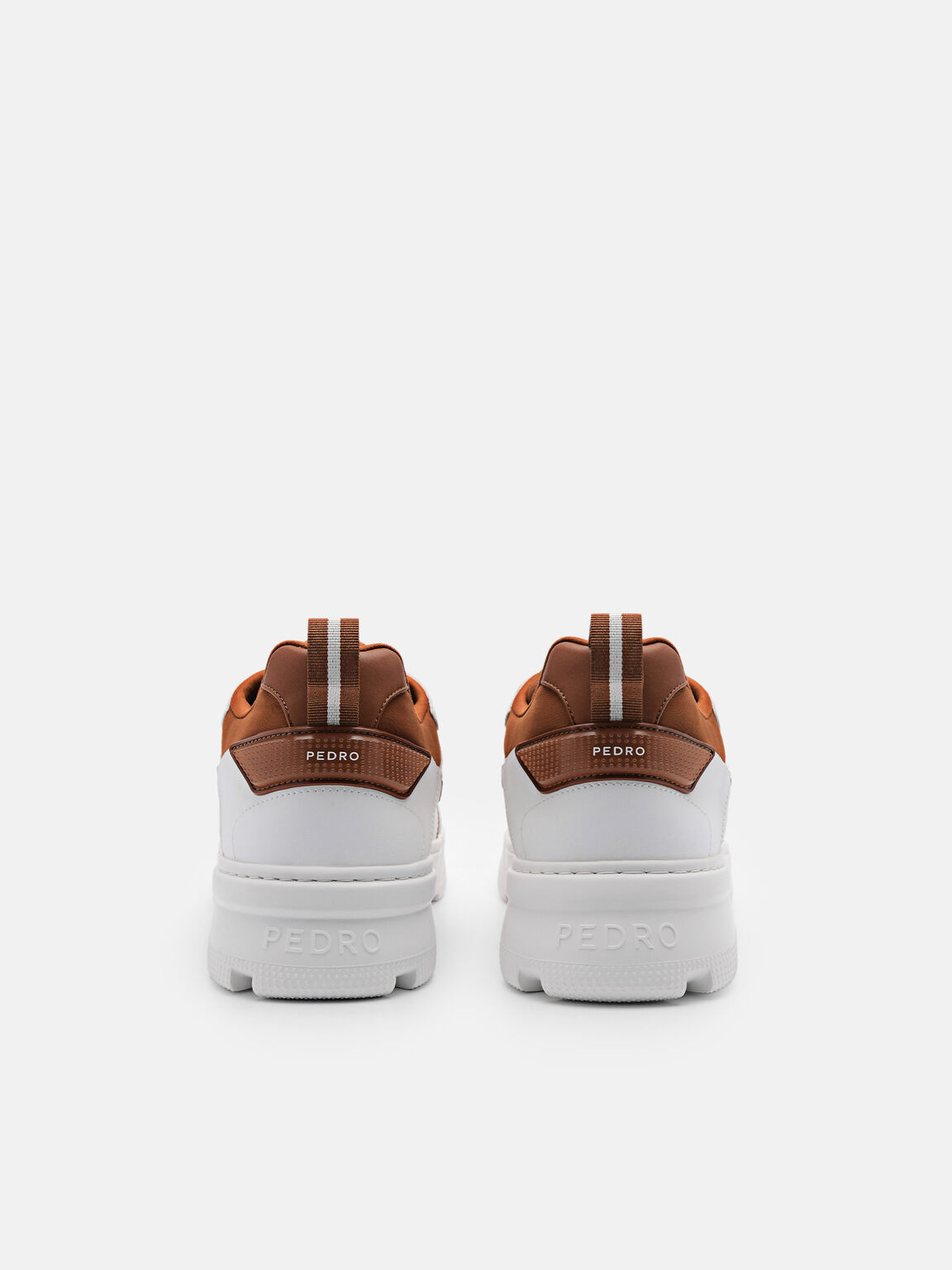 Sepatu Olahraga Pria Arc, 