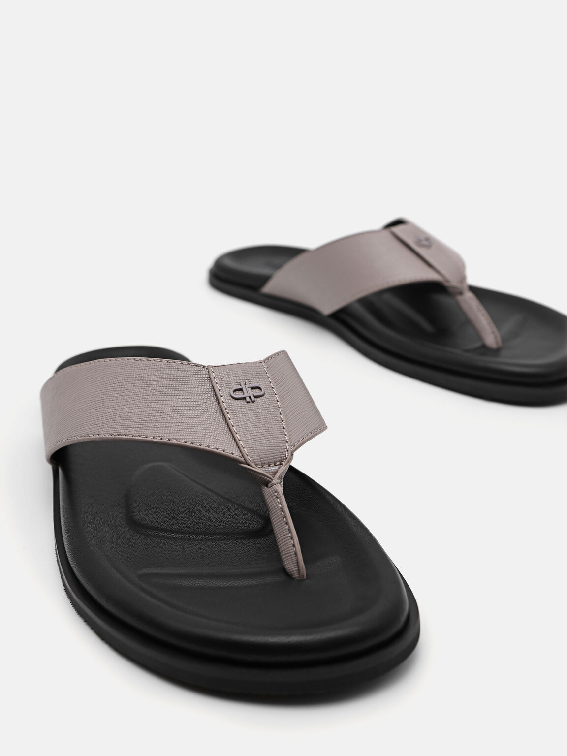 Sandal Tali Ikat PEDRO Icon, 