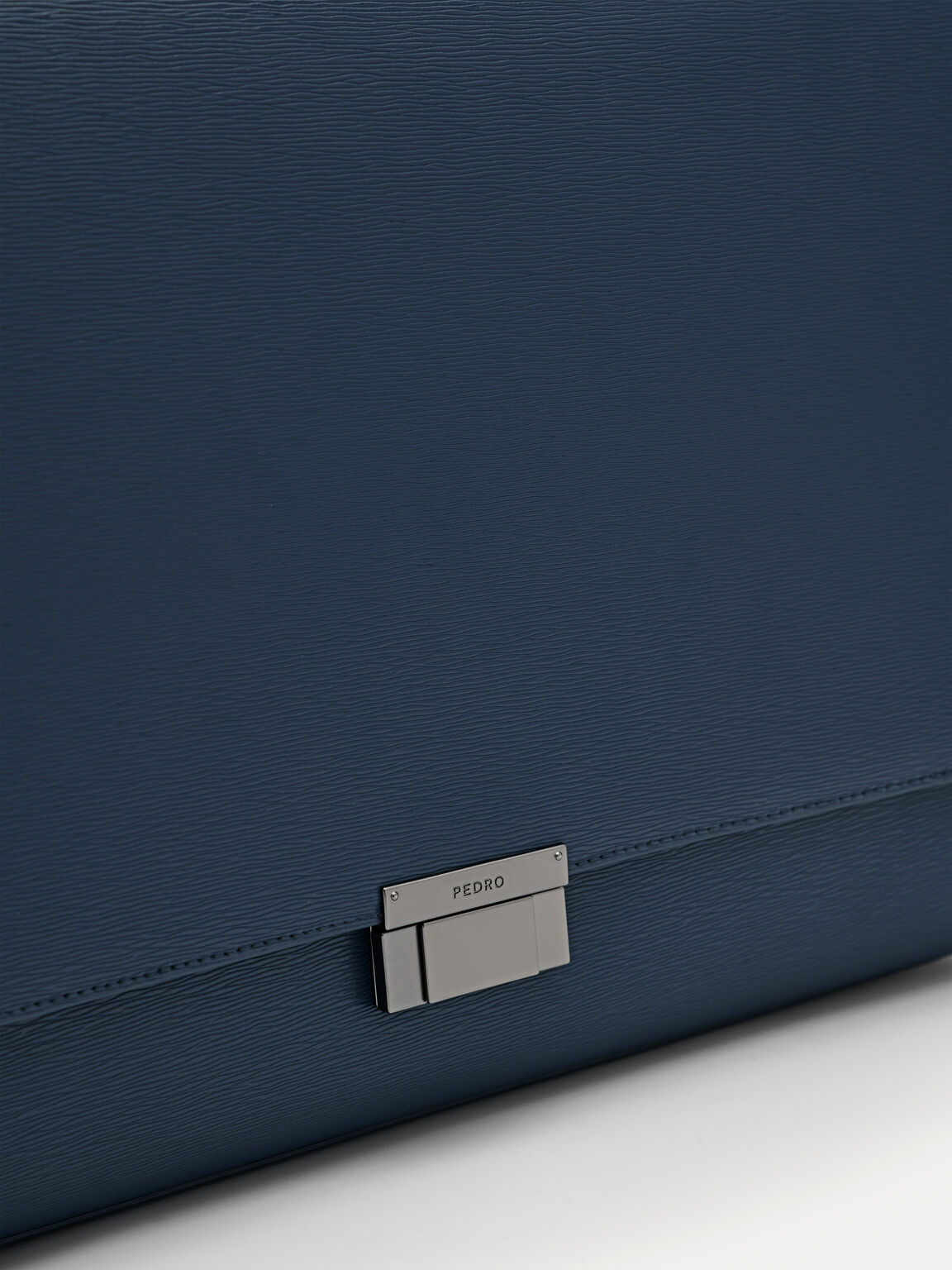 Henry Leather Messenger Bag, Navy