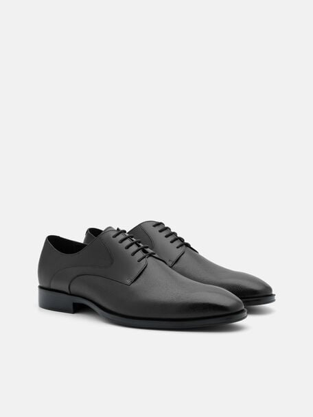 Sepatu Derby Kulit Saffiano, 