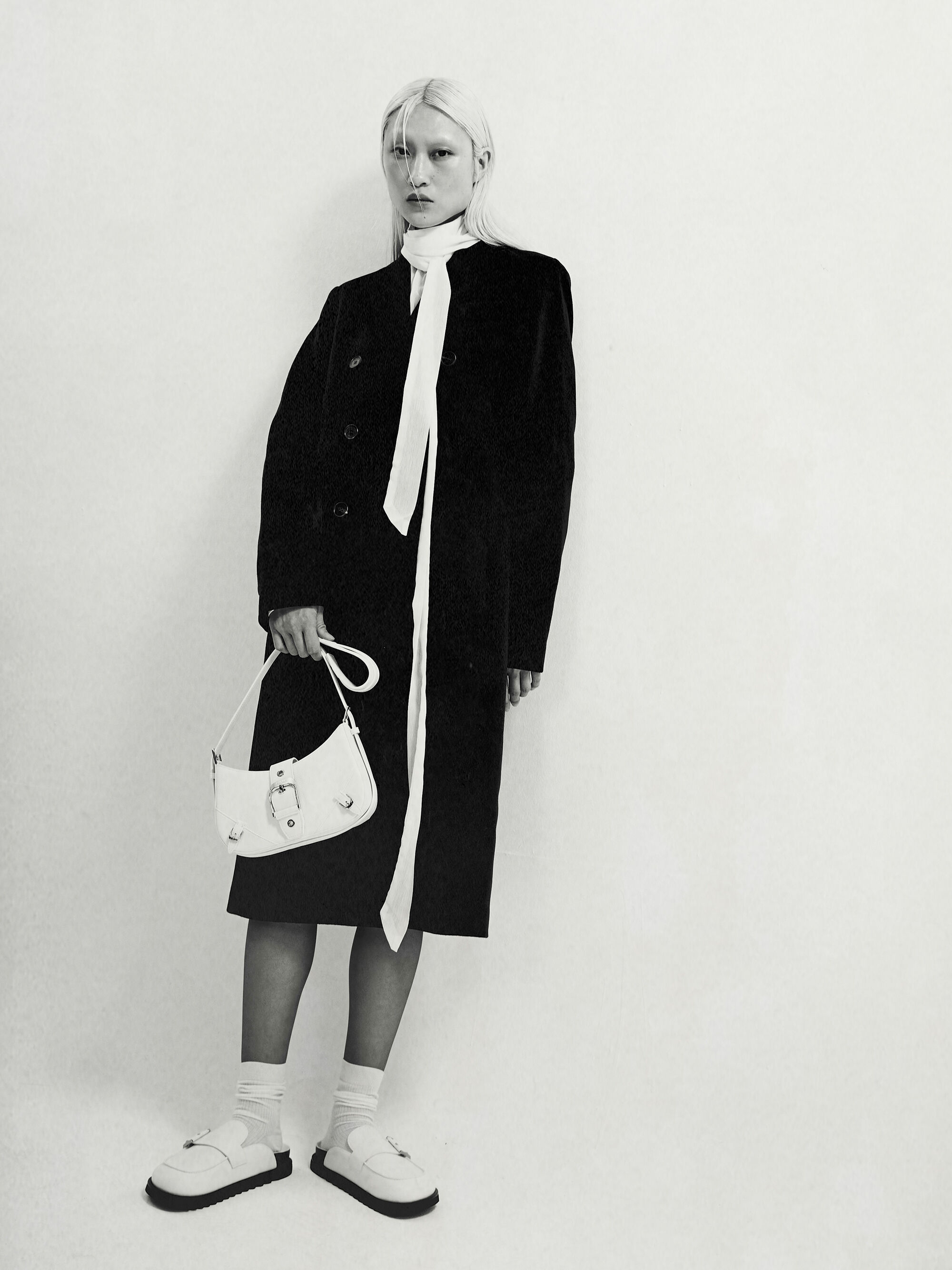 White Helix Leather Shoulder Bag - PEDRO ID