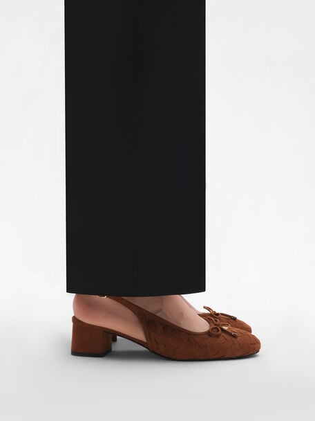 Sepatu Pumps Mary Jane Anyaman Anna, 