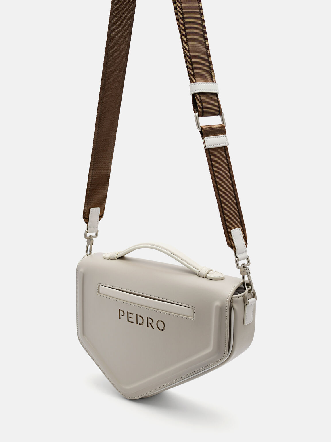 Tas Selempang Taper, 