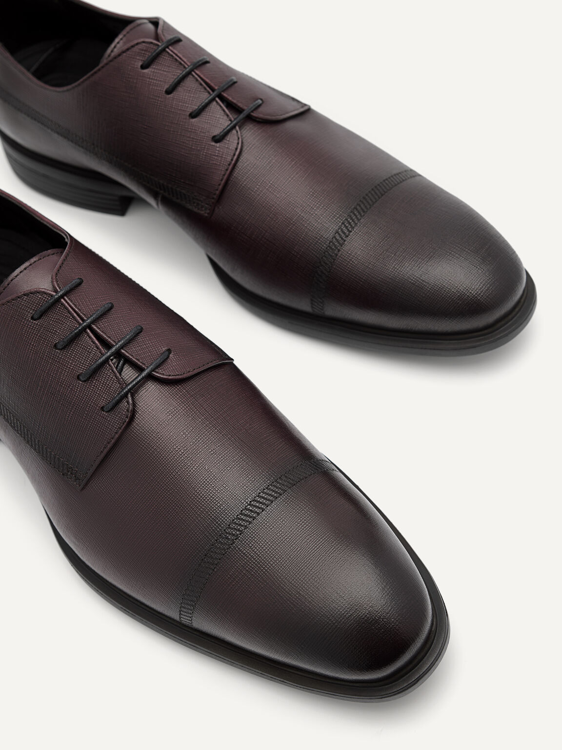 Altitude Lightweight Embossed Derby Shoes, 