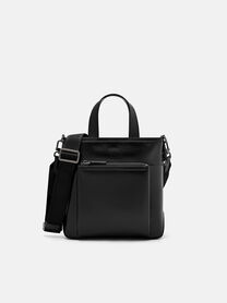 Hitam