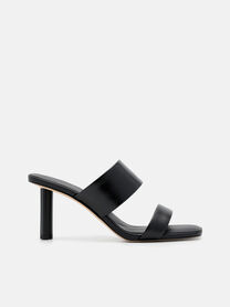 Hitam