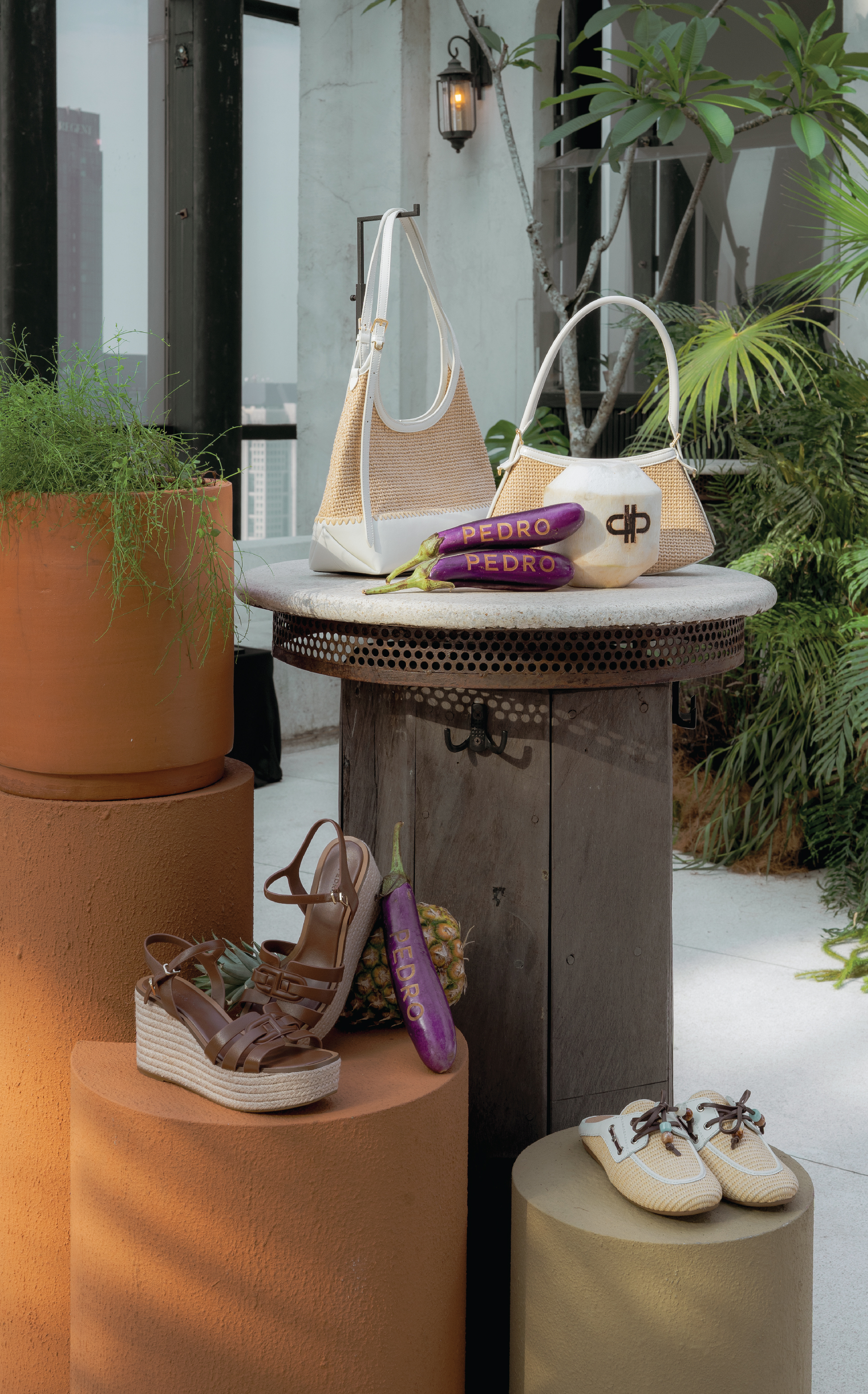 Pedestal Bags